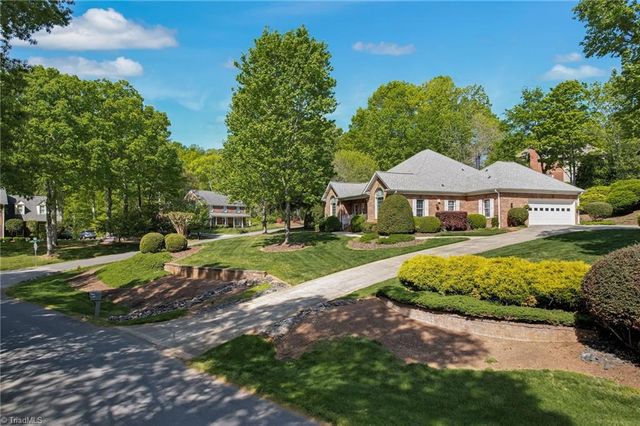 153 Oak Ridge Drive, Eden, NC 27288
