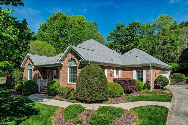 153 Oak Ridge Drive, Eden, NC 27288