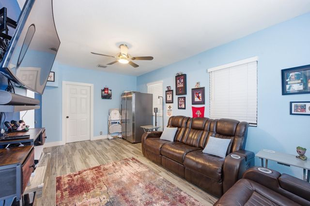 824 NW 4th Avenue, Boynton Beach, FL 33426