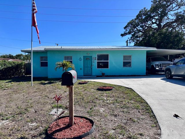 824 NW 4th Avenue, Boynton Beach, FL 33426