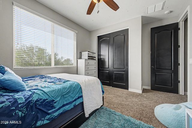 2528 E TOMAHAWK Court, Gilbert, AZ 85298