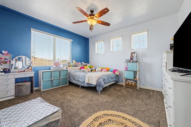 2528 E TOMAHAWK Court, Gilbert, AZ 85298
