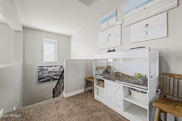 2528 E TOMAHAWK Court, Gilbert, AZ 85298