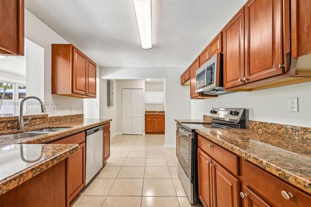 334 NW 12th Avenue, Boca Raton, FL 33486