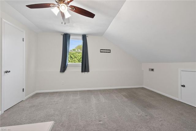 2432 Lakewood LN, Chesapeake, VA 23321