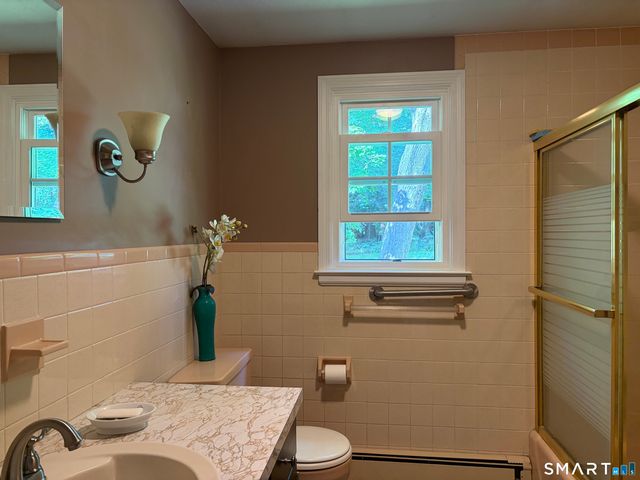 703 Laurel Grove Road, Middletown, CT 06457