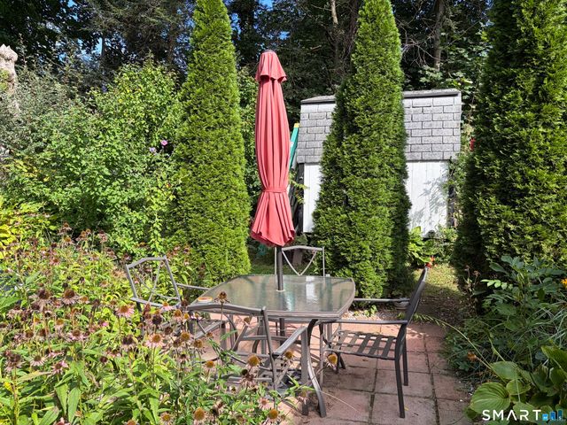 703 Laurel Grove Road, Middletown, CT 06457
