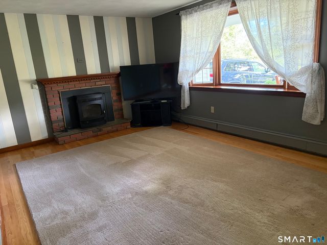 703 Laurel Grove Road, Middletown, CT 06457