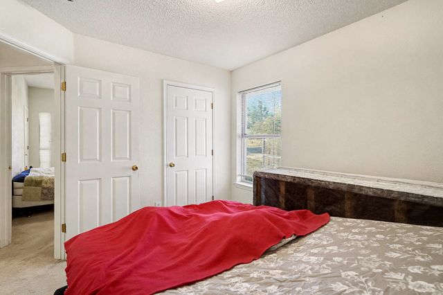 212 Turner Street, Roanoke, TX 76262