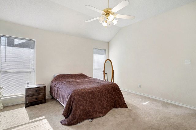 212 Turner Street, Roanoke, TX 76262