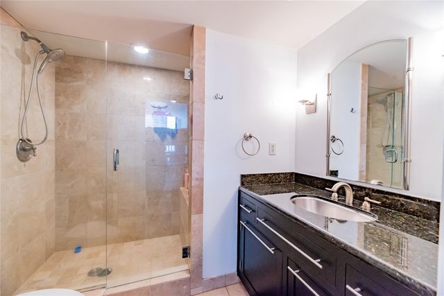 915 Franklin Street 9K, Houston, TX 77002