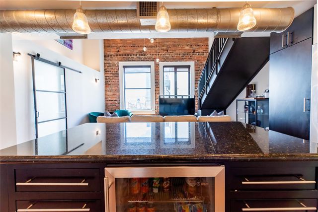 915 Franklin Street 9K, Houston, TX 77002