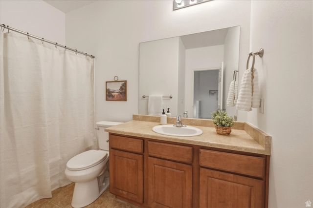 775 W CLUB OAKS DR, Sandy, UT 84070