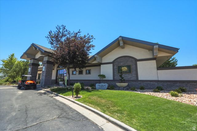 775 W CLUB OAKS DR, Sandy, UT 84070