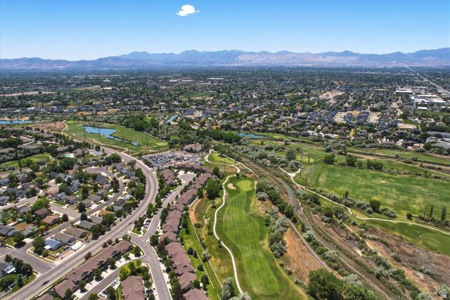 775 W CLUB OAKS DR, Sandy, UT 84070