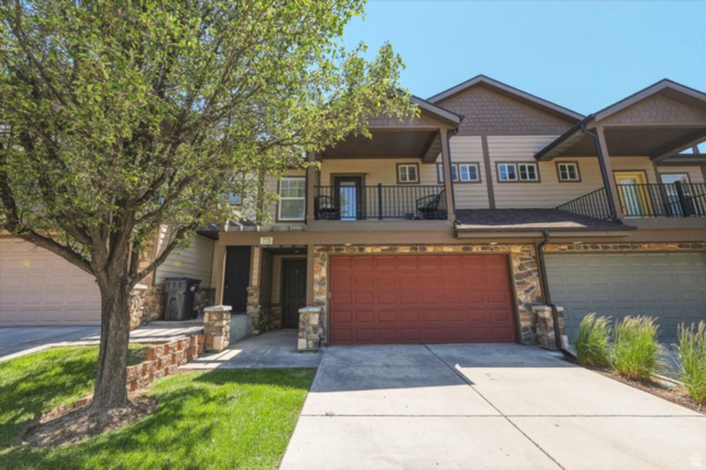 775 W CLUB OAKS DR, Sandy, UT 84070
