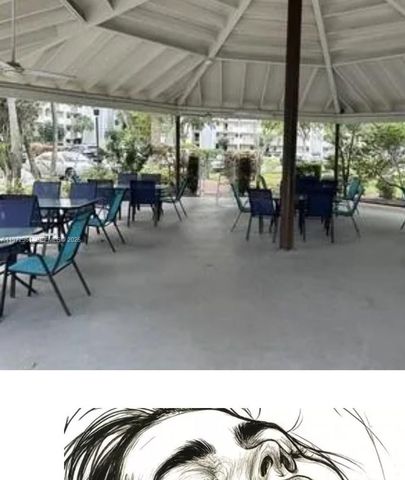 5860 NW 44th St 208, Lauderhill, FL 33319