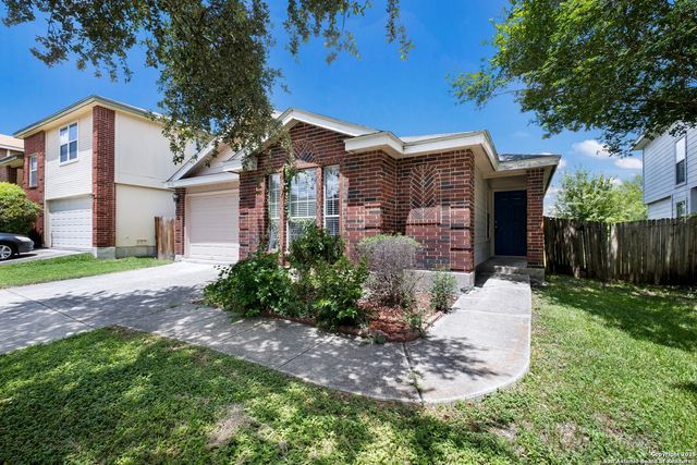 5016 Crestwood Hill, San Antonio, TX 78244