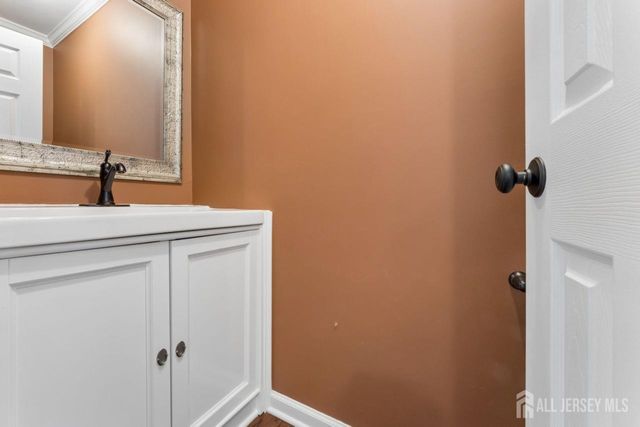 82 Bayberry Drive 82, Franklin Twsp, NJ 08873
