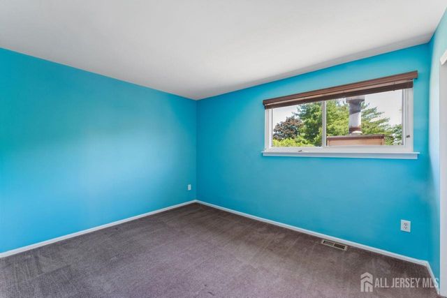 82 Bayberry Drive 82, Franklin Twsp, NJ 08873