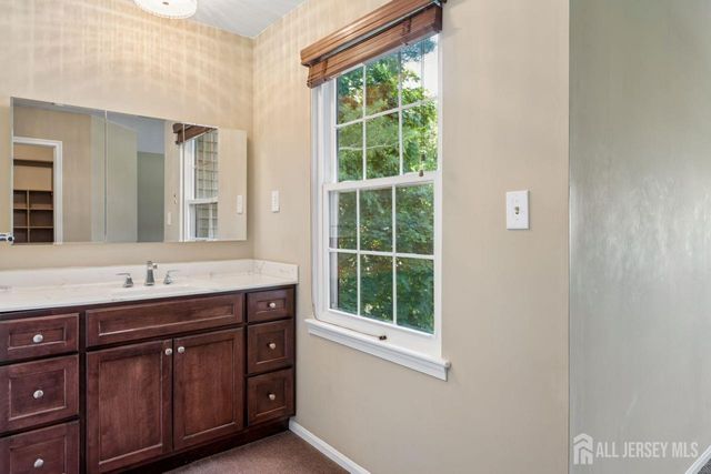 82 Bayberry Drive 82, Franklin Twsp, NJ 08873