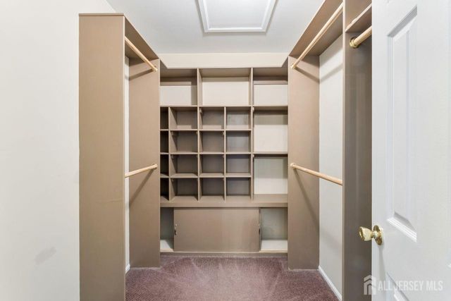 82 Bayberry Drive 82, Franklin Twsp, NJ 08873