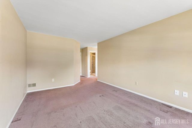 82 Bayberry Drive 82, Franklin Twsp, NJ 08873