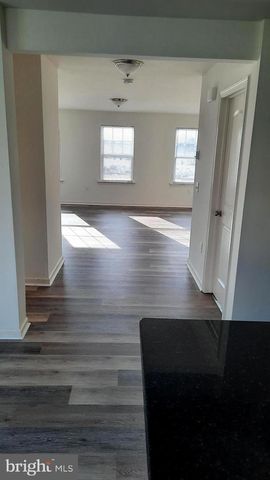 815 SCHOONER LN, Mechanicsburg, PA 17050