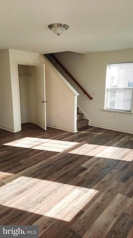 815 SCHOONER LN, Mechanicsburg, PA 17050