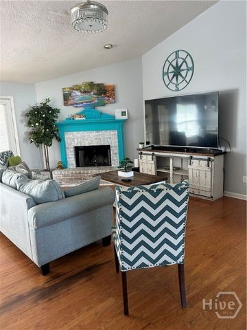 127 Druid Circle, Savannah, GA 31410