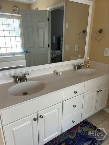 127 Druid Circle, Savannah, GA 31410