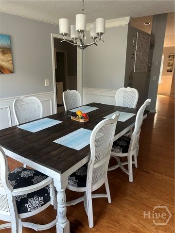 127 Druid Circle, Savannah, GA 31410