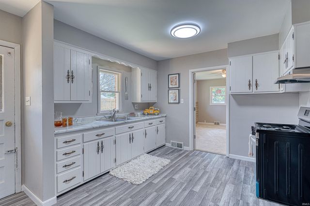 430 Fuquay Road, Evansville, IN 47715