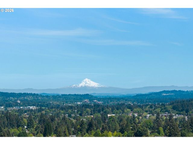 13563 Sw CLEARVIEW Pl, Portland, OR 97223