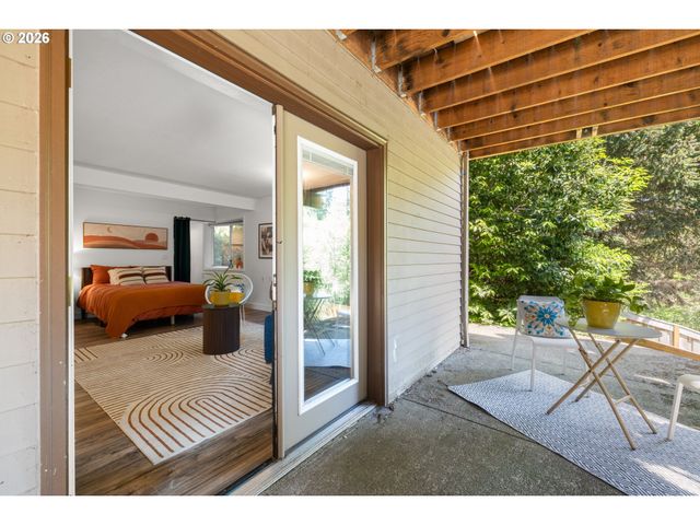 13563 Sw CLEARVIEW Pl, Portland, OR 97223