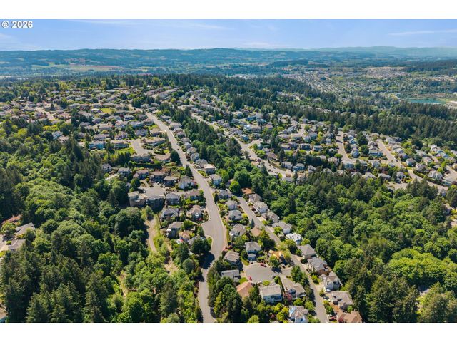 13563 Sw CLEARVIEW Pl, Portland, OR 97223
