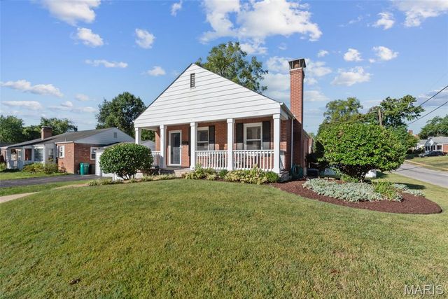 2301 Hilton Avenue, Brentwood, MO 63144