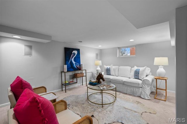 2301 Hilton Avenue, Brentwood, MO 63144