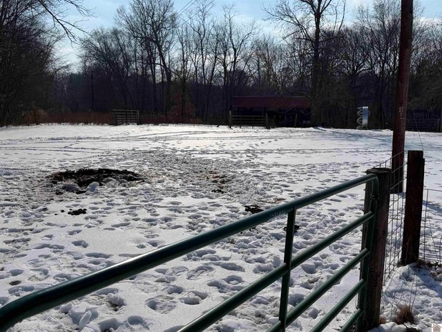 5232 Shar-Cal Road, Calvert City, KY 42029