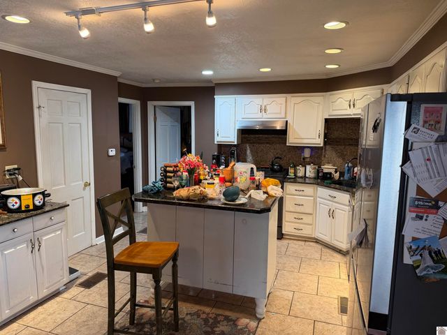 5232 Shar-Cal Road, Calvert City, KY 42029