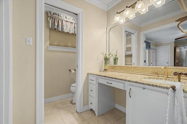 131 Lily Street, Lake Jackson, TX 77566