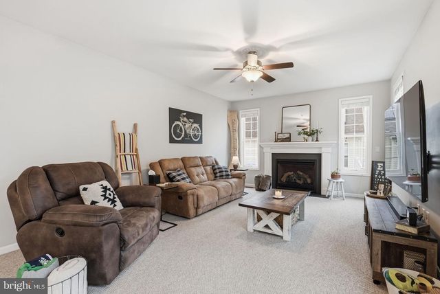 10351 STEWARDS CHANCE LN, White Plains, MD 20695