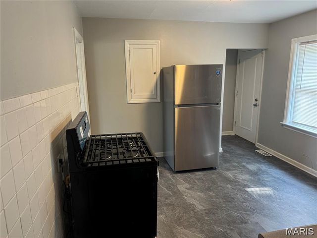 840 Pershall Road, Florissant, MO 63031