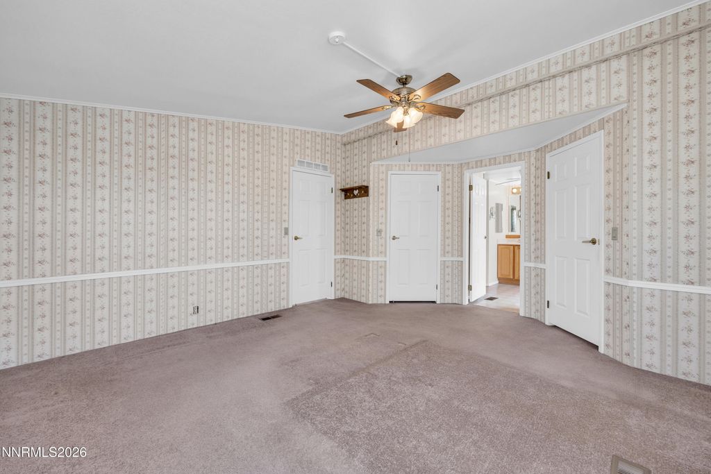 Image 22 of property listing at 164 El Dorado Avenue, Dayton, NV 89403