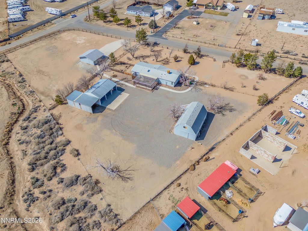 Image 3 of property listing at 164 El Dorado Avenue, Dayton, NV 89403