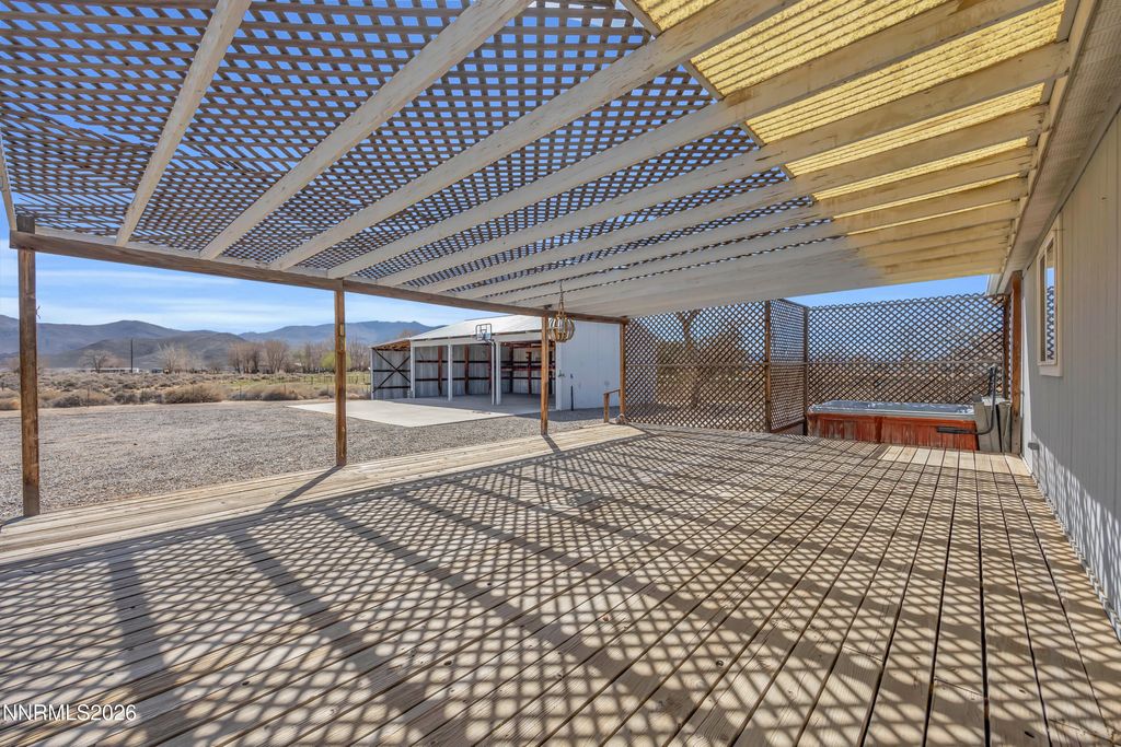 Image 30 of property listing at 164 El Dorado Avenue, Dayton, NV 89403