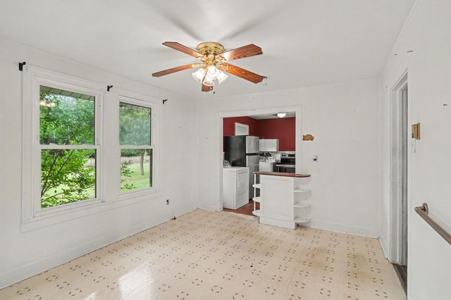 11015 State Highway 171, Covington, TX 76636