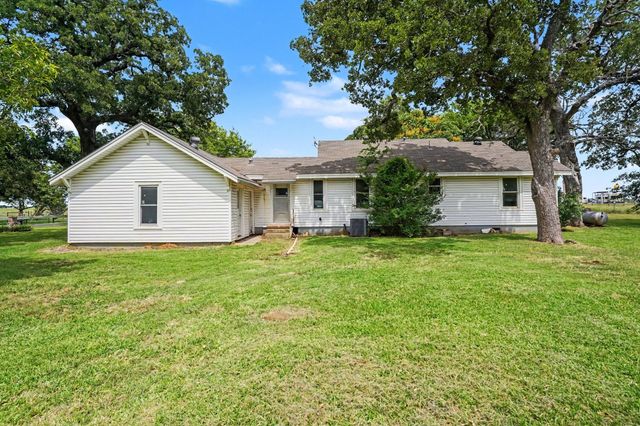 11015 State Highway 171, Covington, TX 76636