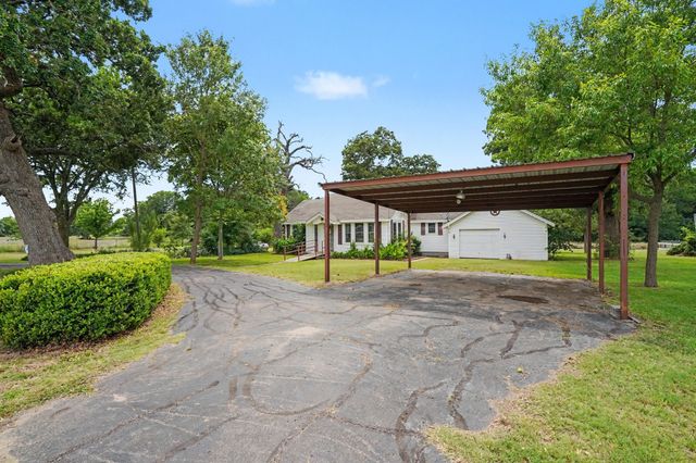 11015 State Highway 171, Covington, TX 76636