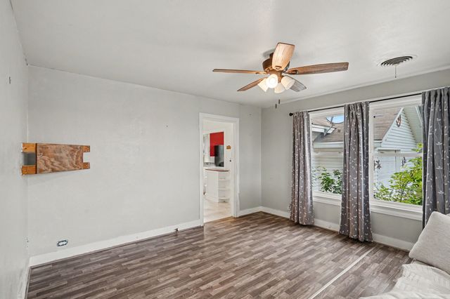 11015 State Highway 171, Covington, TX 76636